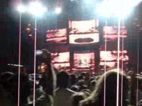 Madonna - Candy Shop (Live Sticky & Sweet Tour)