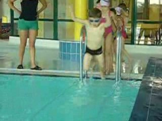 première séance piscine le grand bain