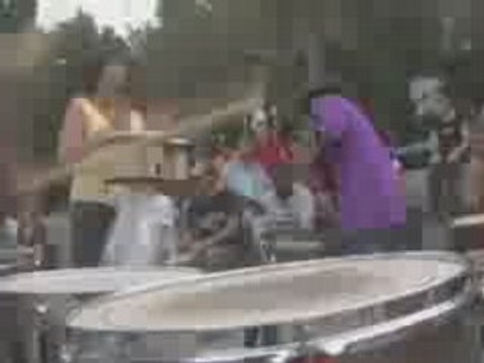 D'Est en Ouest: Le chant des tamtams (18 septembre 2008)