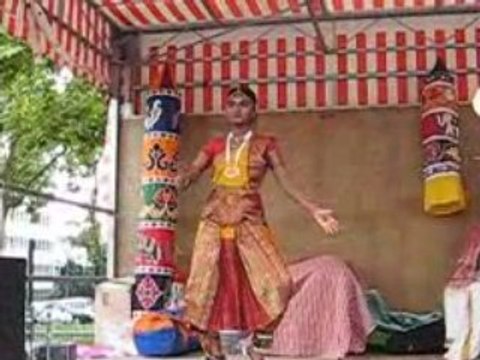 FETE DE GANESH 2008 - RILLIEUX ( LYON ) - 10C