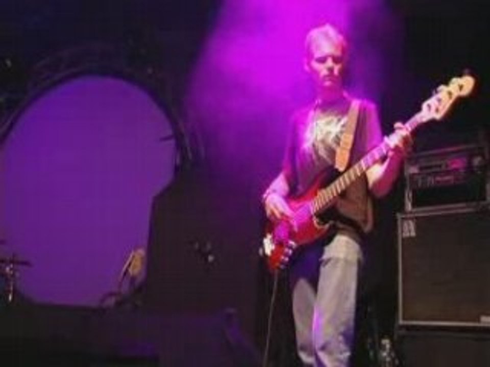 JeSuisUnGroupeDeRock - who'll stop the rain