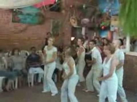 Chorée d'Afro-Cubain par Sandrine Plaa et ses élèves