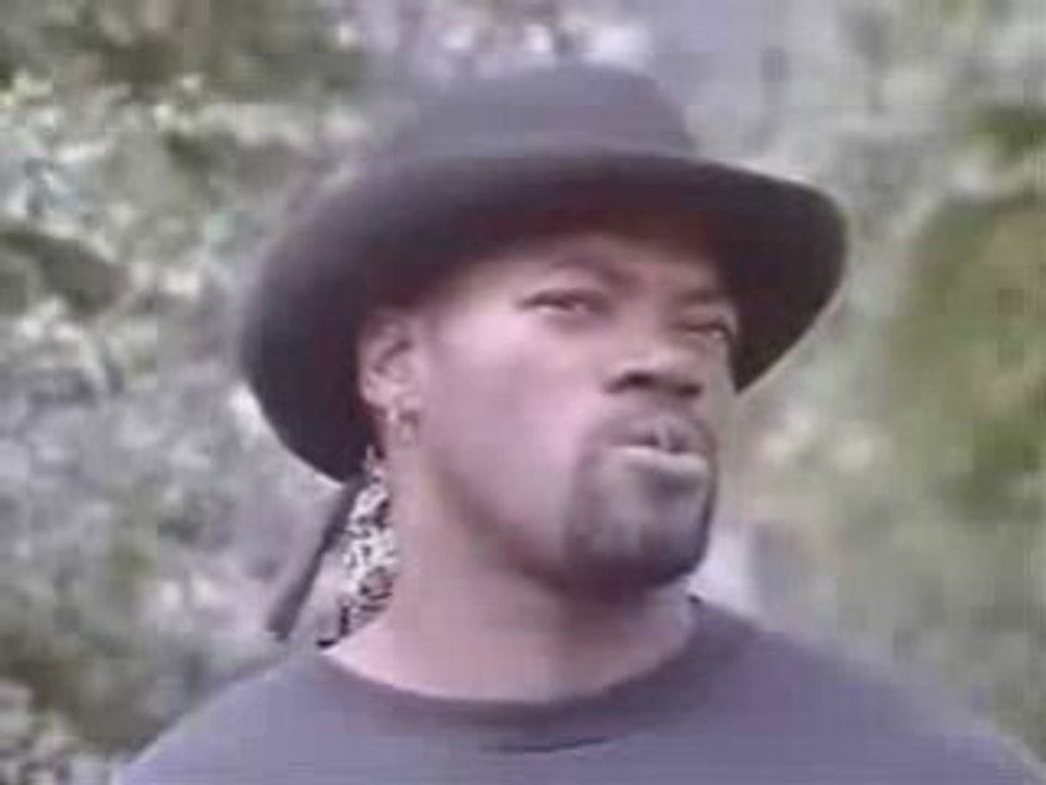 HWA_-_I_Aint_No_Lady_feat_Eazy-E