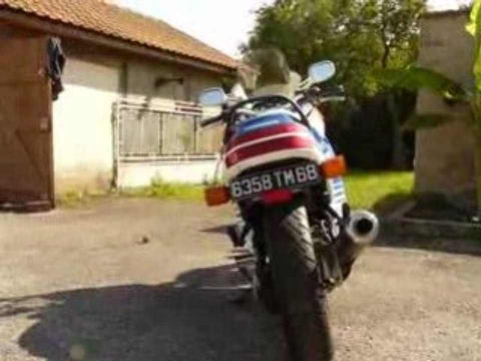 CBR 1000 F
