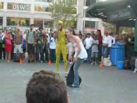 Union Square dancers 2