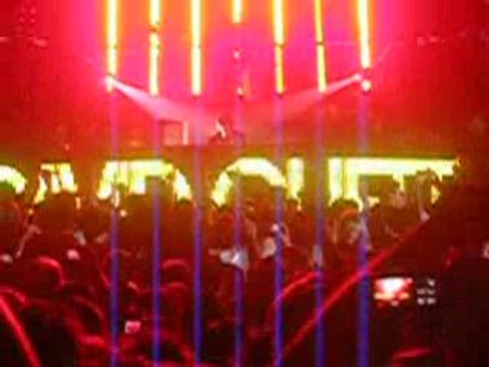 TECHNO PARADEDAVID GUETTA PACHA LA PINEDA 2008 TECHNO PARADE