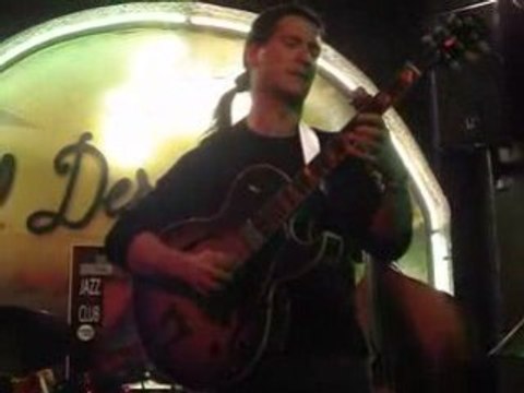 SACRI DELFINO TRÍO-STELLA BY STARLIGHT