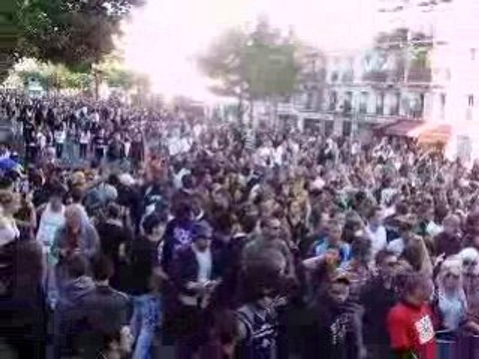 TECHNO PARADE 2008  PARIS EN DIRECT