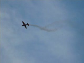 avion acrobaties Les Sables d'O.