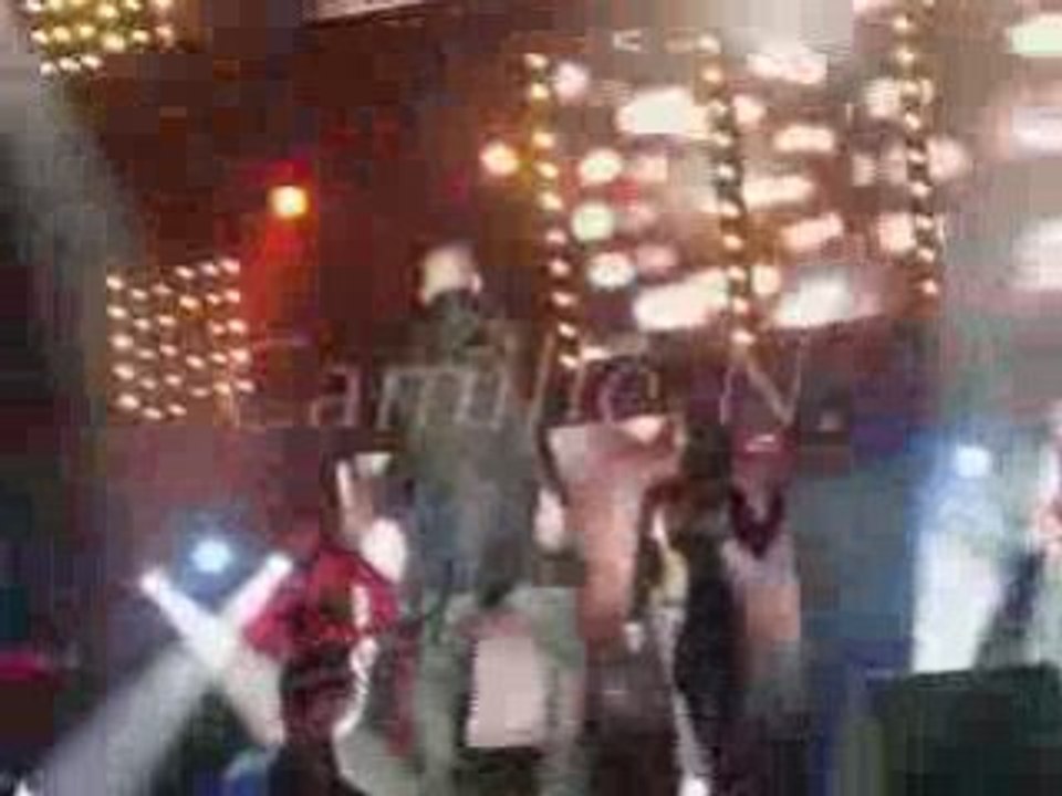 Matt Pokora - Dangerous @ NRJ IN THE PARK 08'