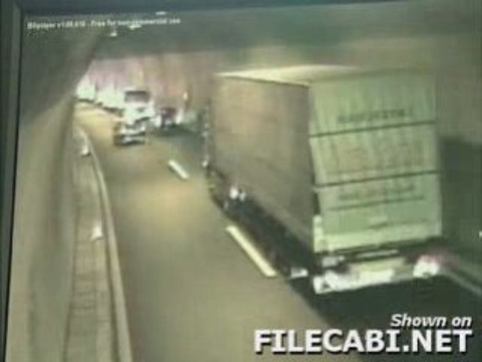 crash dans un tunnel
