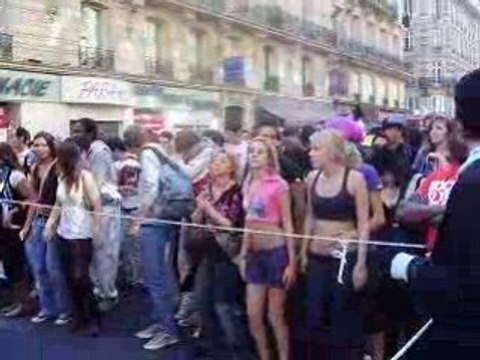 TECHNO PARADE 2008 PARIS EN DIRECT