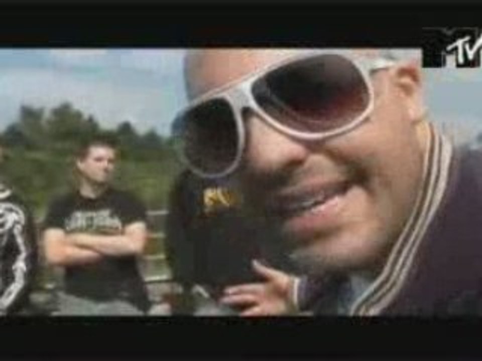 Blickfunk - Es Geht Mir Gut (16bars.de Videopremiere)