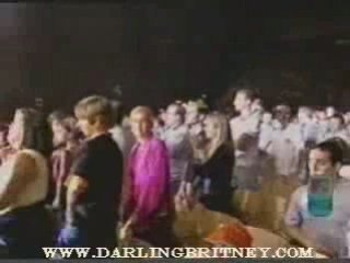 Oops..!I Did It Again(live)