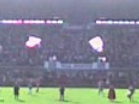 Les Lanceurs De Drapeau