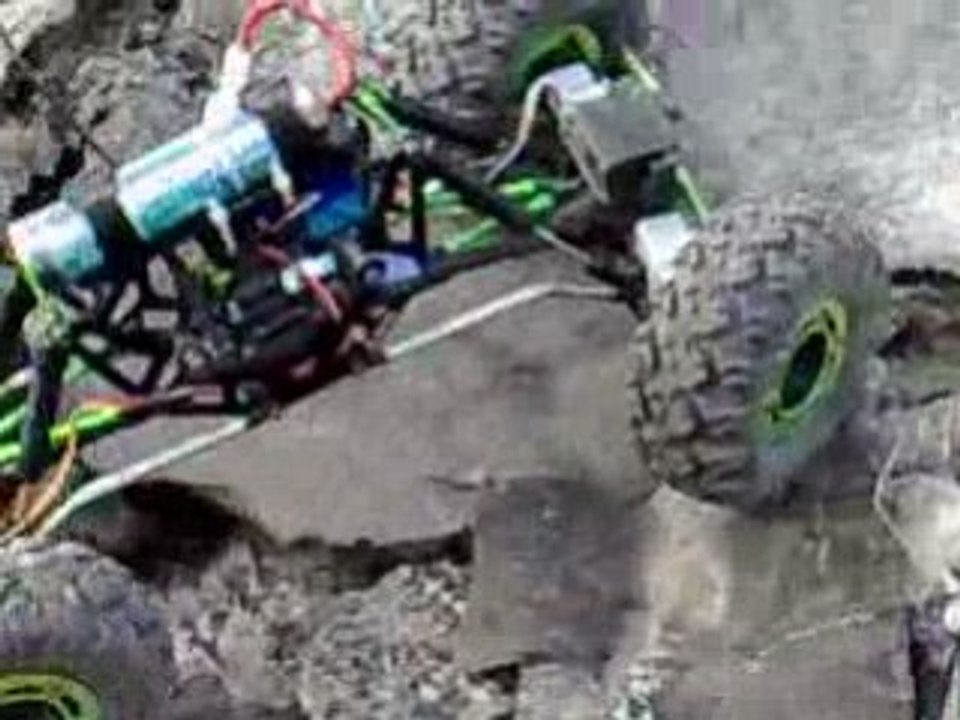 Crawler axial scorpion