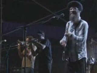 Groundation-woodstower