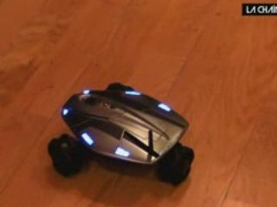 Rovio, le petit robot