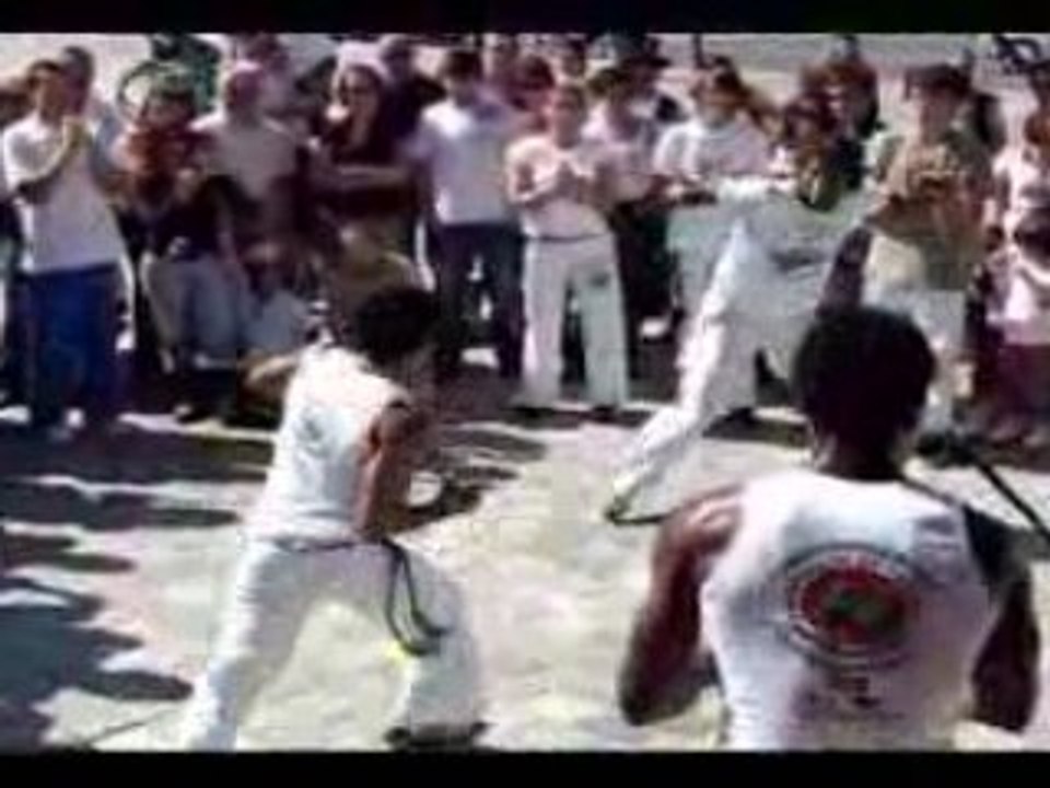 Capoeira Arte negra Bordeaux, demo du 21.09.08, par Aguia