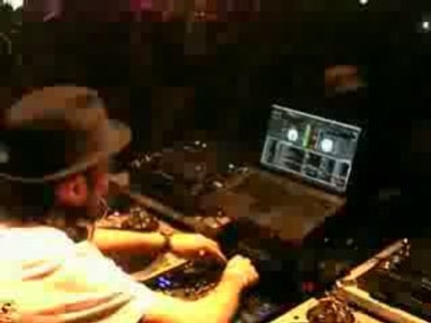 A-Track@Bataclan institubes VS BNR 01