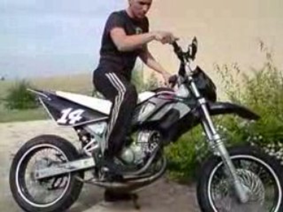 V220908_15.47[01]