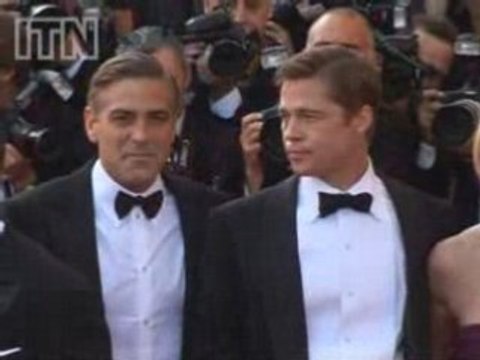 Ricky steals an Emmy and Kelly to pen book?