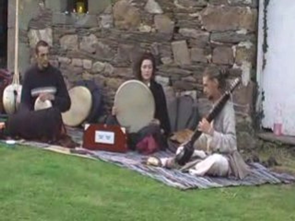 Musique Indienne - II - Lisquily Mûr de Bretagne