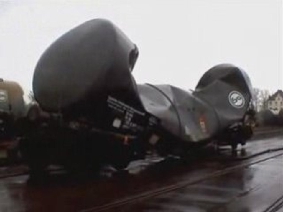 Implosion of a wagon