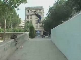 Trailer Nark parkour y tricks