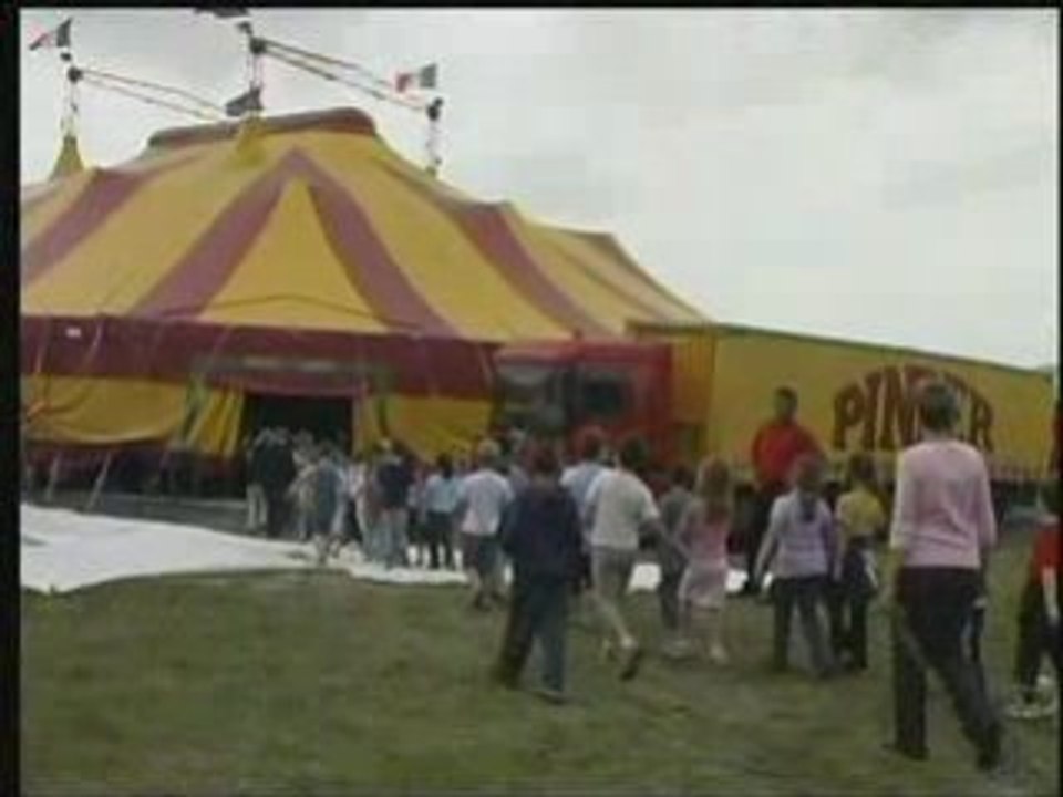 Cirque Pinder (2006)