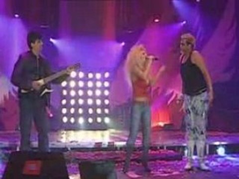 Desi Slava i Azis improvizaciq