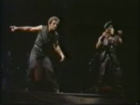 DANCING IN THE DARK -live 88 bruce springsteen