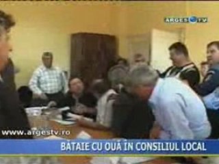 Bataie cu oua in Consiliul Local