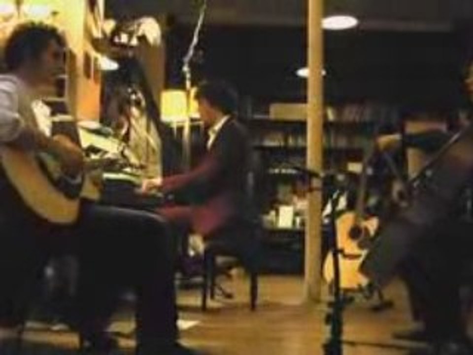 Revolver "Untitled 2"