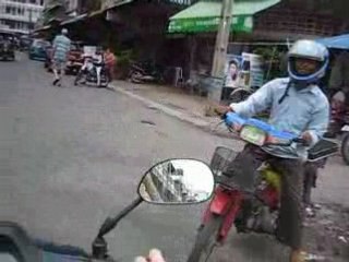 Dans les rues de Phnom Penh
