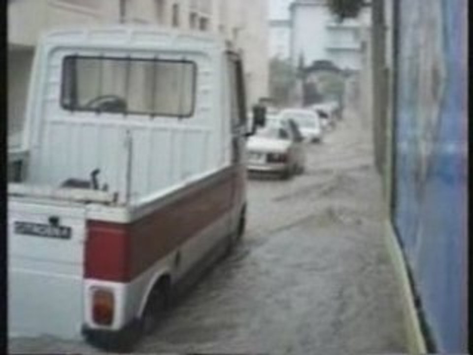 Nimes 3 octobre 1988