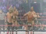 HHH et Batista vs Rated-RKO
