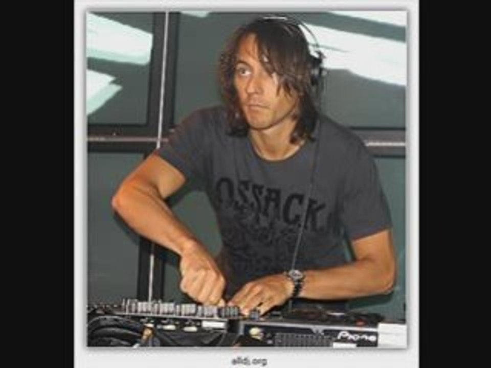 Bob Sinclair Ft Frank A - Taya Boom Boom Boom 2oo8