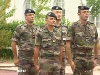 Afghanistan :hommage à Nantes avant le départ de 60 soldats.