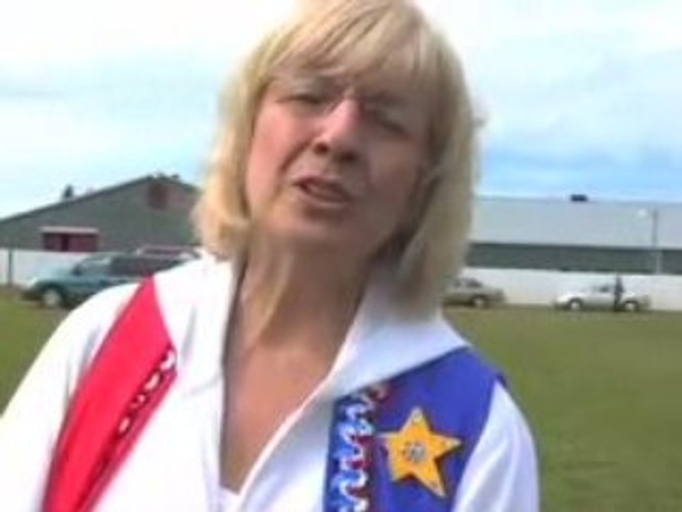 D'Est en Ouest: Angele arsenault (5 septembre 2008)