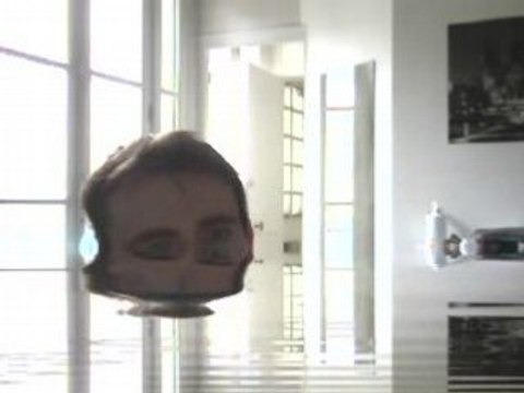 Wiwi égratigne Parce que c'était écrit comme ça