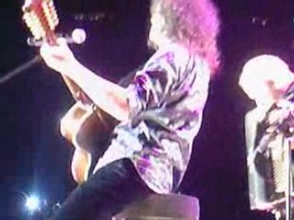 Queen - 39' (suite) - Paris 2008