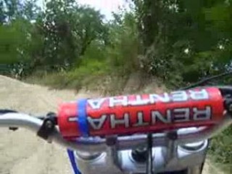 125 YZ 2001 Caméra embarquée de Lilian à Illats (33)