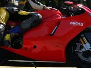 Ducati Desmosedici D16RR Street Video from TVMOTO