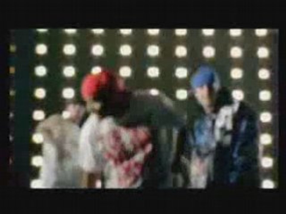 Olli Banjo - Denkmal feat. Kool Savas, Moe Mitchell & Caput