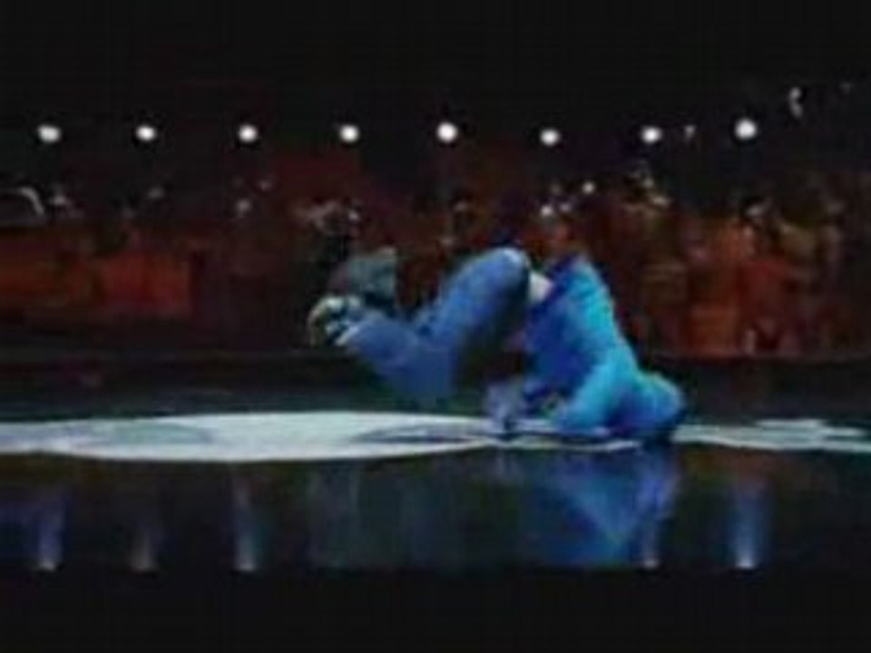 Ronnie_vs_Drunk_At_Red_Bull_BC_One_2007