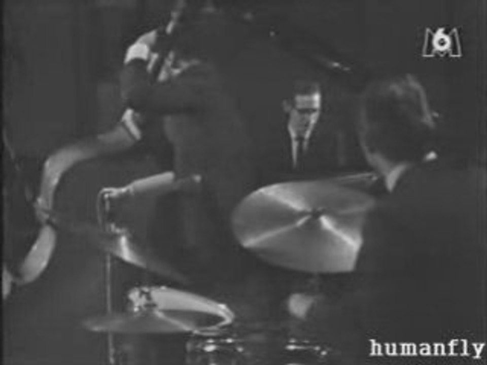 Bill Evans Trio - Autumn Leaves