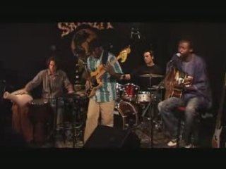 Diogal live : "Dokh" au Satellit Café