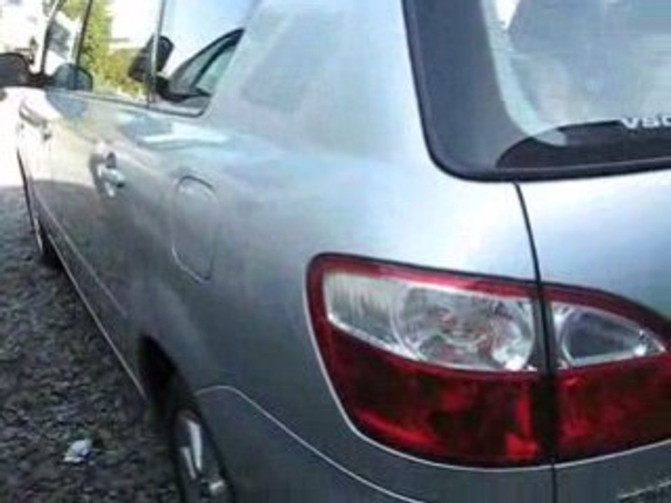 Toyota-avensis-verso