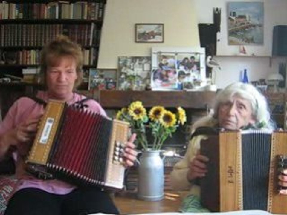 accordéon diatonnique - janinie et maman